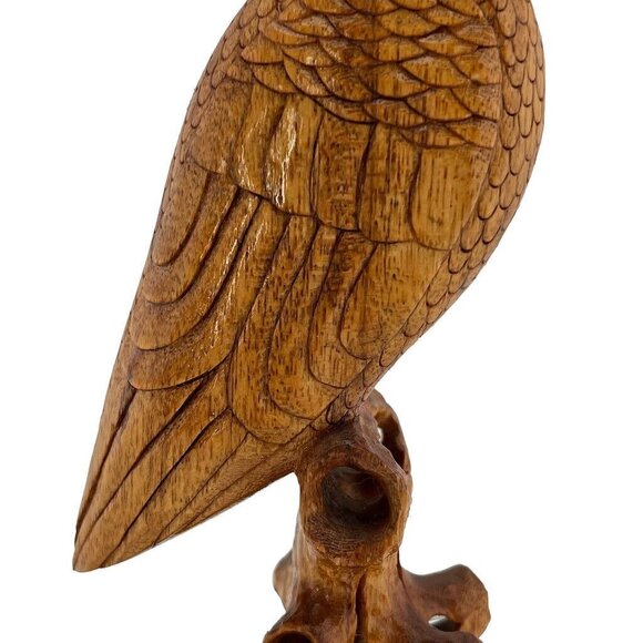 Hand Carved Owl on Stand One Piece Natural 9” Tall Lightweight - Picture 3 of 14